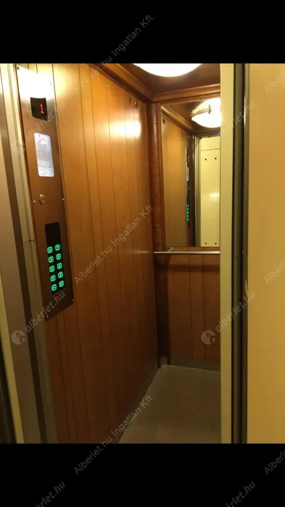 Kiadó albérlet 299000 Ft/hó áron: Budapest, V. kerület  Széchenyi utca. Mérete: 62 nm, 3 szobás | Alberlet.hu - 6571793
