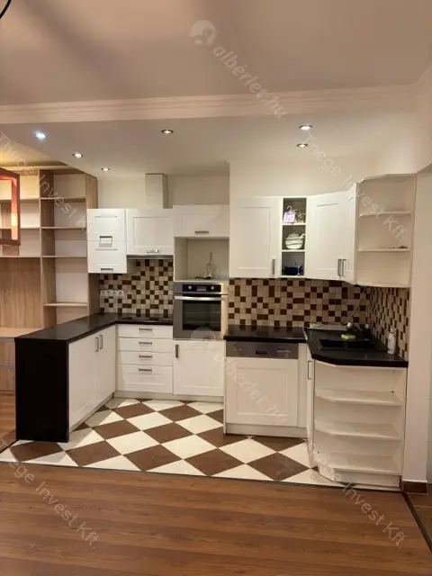 Kiadó albérlet 500000 Ft/hó áron: Budapest, V. kerület  Széchenyi utca. Mérete: 80 nm, 4 szobás | Alberlet.hu - 6611366