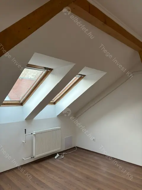 Kiadó albérlet 500000 Ft/hó áron: Budapest, V. kerület  Széchenyi utca. Mérete: 80 nm, 4 szobás | Alberlet.hu - 6611375