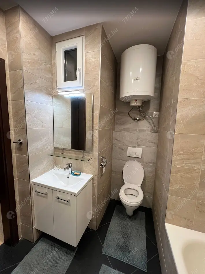 Kiadó albérlet 580000 Ft/hó áron: Budapest, V. kerület   Szemere utca . Mérete: 90 nm, 3 szobás | Alberlet.hu - 6571589