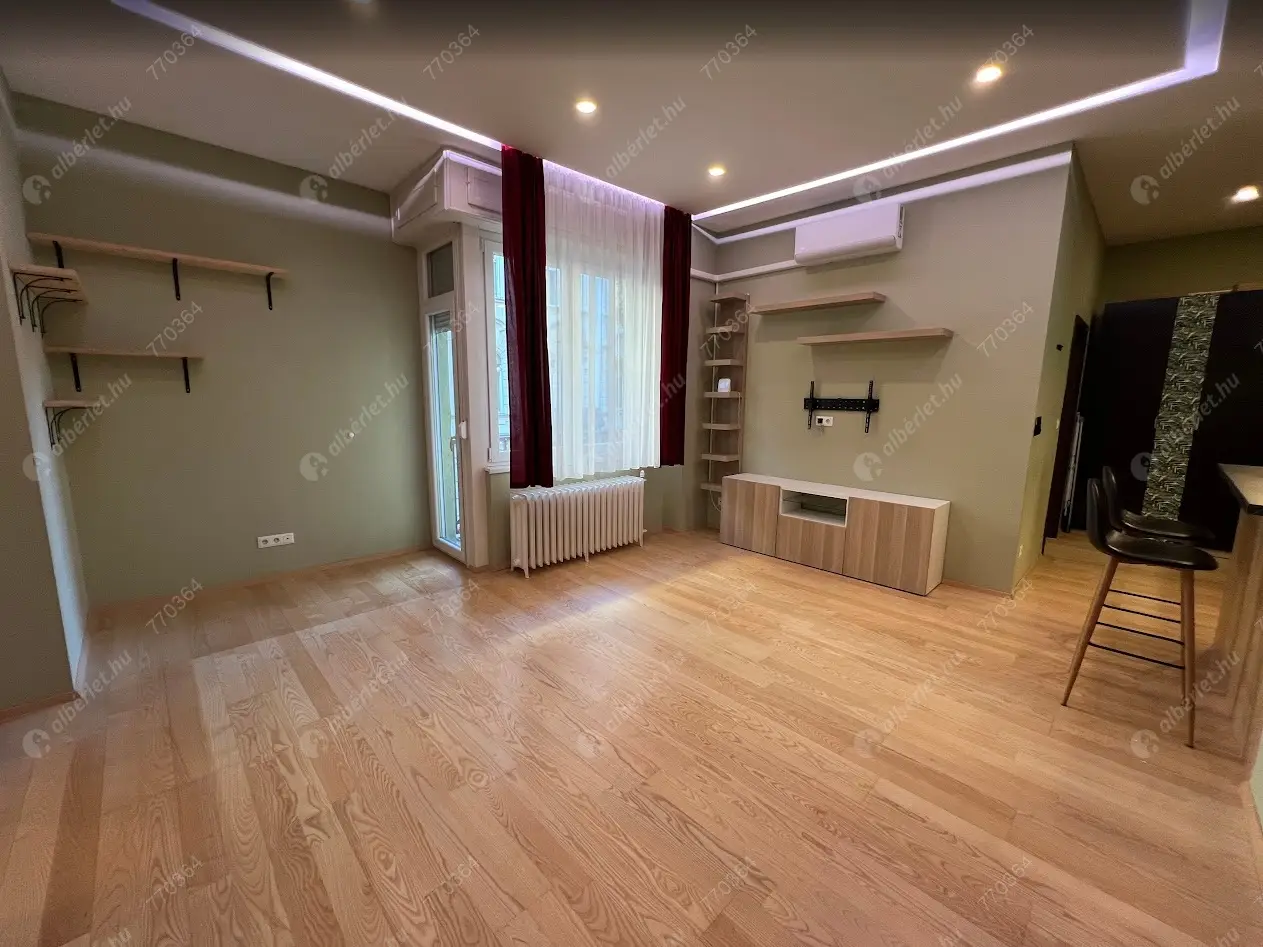 Kiadó albérlet 580000 Ft/hó áron: Budapest, V. kerület   Szemere utca . Mérete: 90 nm, 3 szobás | Alberlet.hu - 6571590