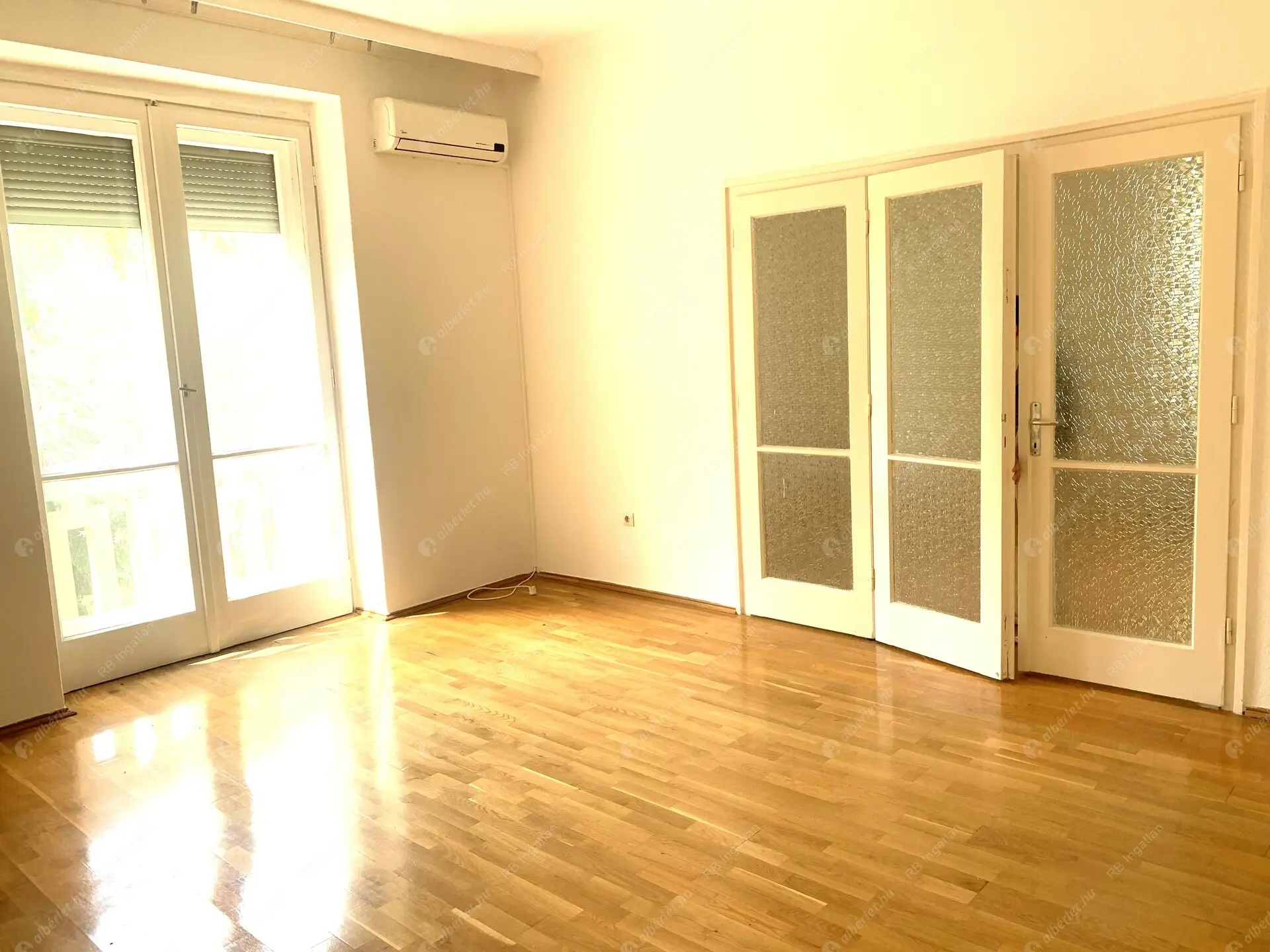 Kiadó albérlet 270000 Ft/hó áron: Budapest, V. kerület  Szemere utca. Mérete: 58 nm, 2 szobás | Alberlet.hu - 6521030