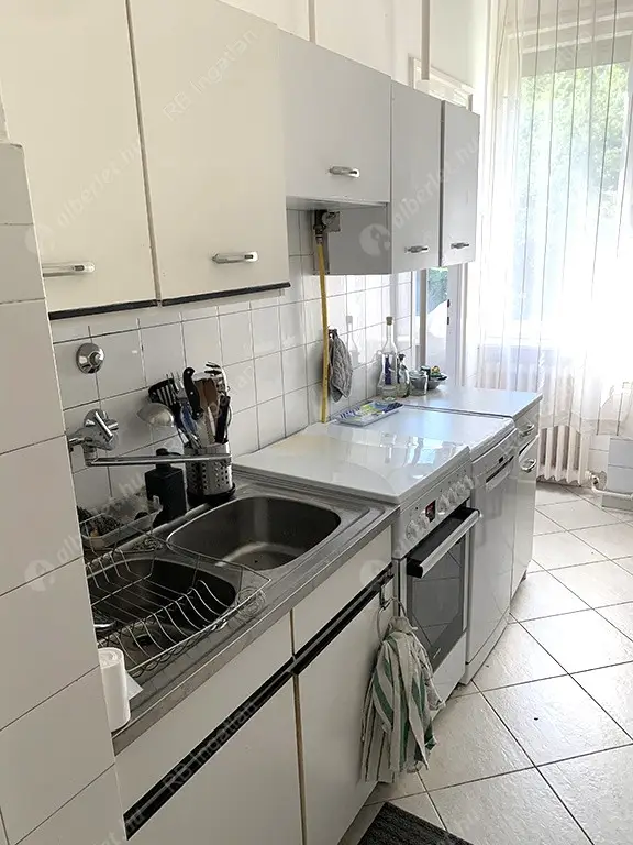 Kiadó albérlet 270000 Ft/hó áron: Budapest, V. kerület  Szemere utca. Mérete: 58 nm, 2 szobás | Alberlet.hu - 6521035