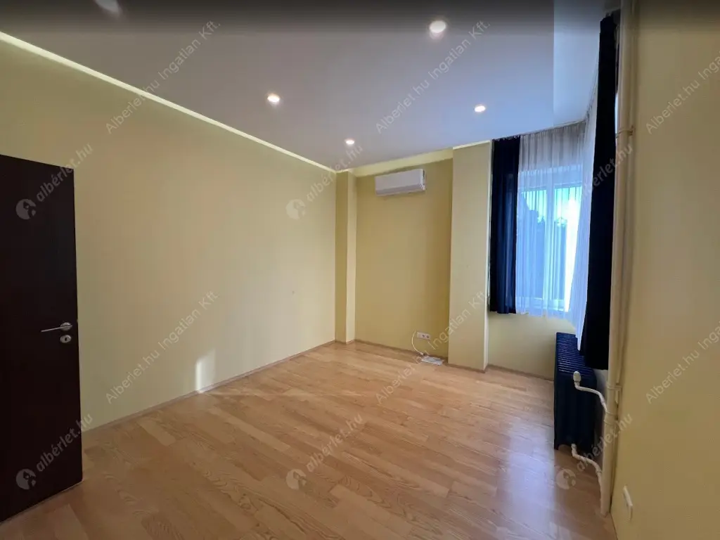 Kiadó albérlet 525000 Ft/hó áron: Budapest, V. kerület  Szemere utca. Mérete: 90 nm, 4 szobás | Alberlet.hu - 6592263