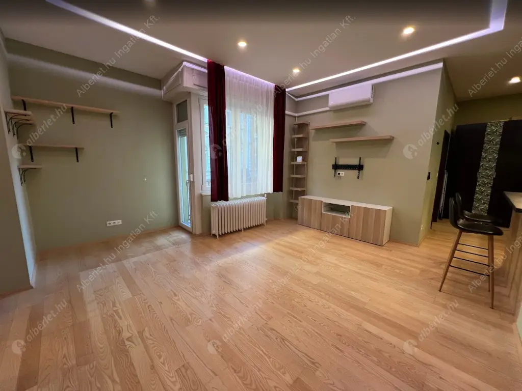 Kiadó albérlet 490000 Ft/hó áron: Budapest, V. kerület  Szemere utca. Mérete: 90 nm, 4 szobás | Alberlet.hu - 6624946