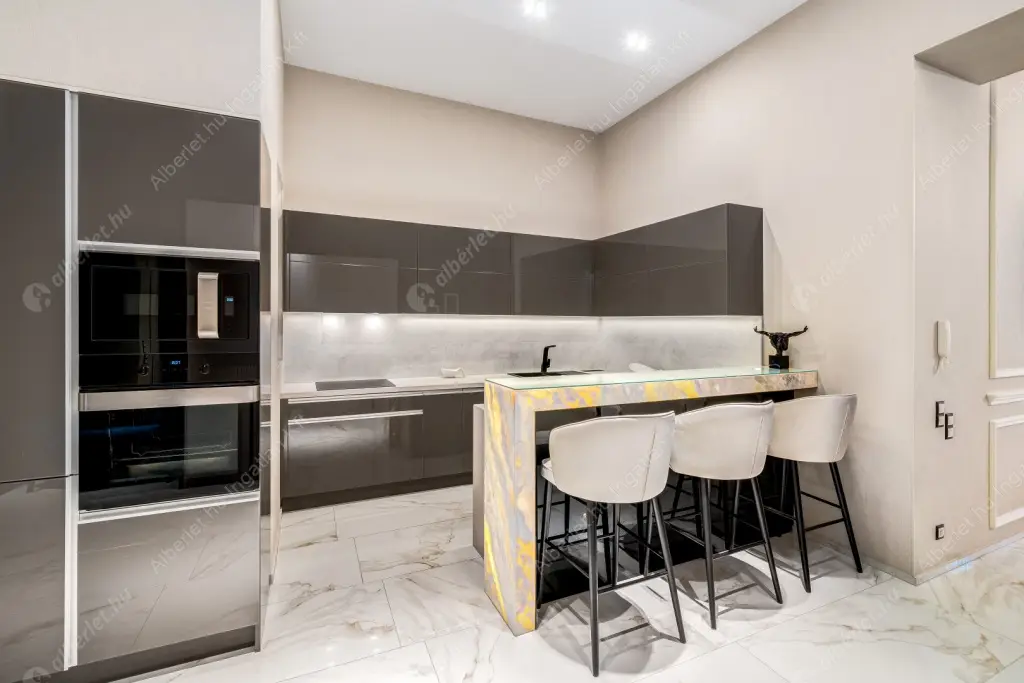 Kiadó albérlet 1119000 Ft/hó áron: Budapest, V. kerület  Szent István körút. Mérete: 120 nm, 3 szobás | Alberlet.hu - 6629393