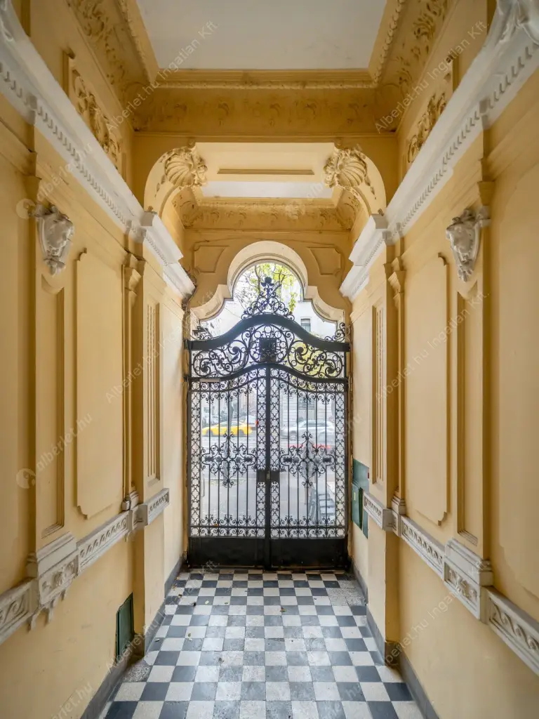 Kiadó albérlet 1119000 Ft/hó áron: Budapest, V. kerület  Szent István körút. Mérete: 120 nm, 3 szobás | Alberlet.hu - 6629402