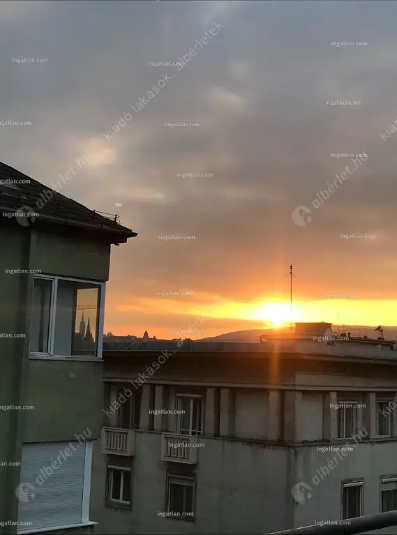 Kiadó albérlet 310000 Ft/hó áron: Budapest, V. kerület  Szent István körút. Mérete: 42 nm, 1 szobás | Alberlet.hu - 6632230