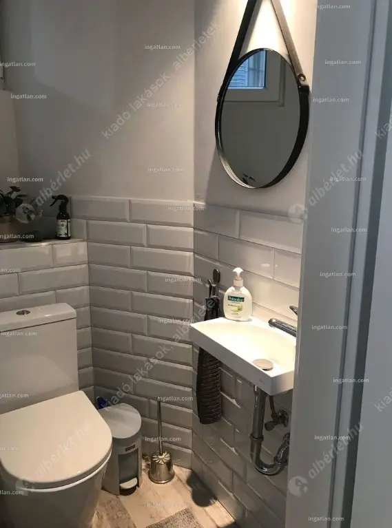 Kiadó albérlet 310000 Ft/hó áron: Budapest, V. kerület  Szent István körút. Mérete: 42 nm, 1 szobás | Alberlet.hu - 6632231