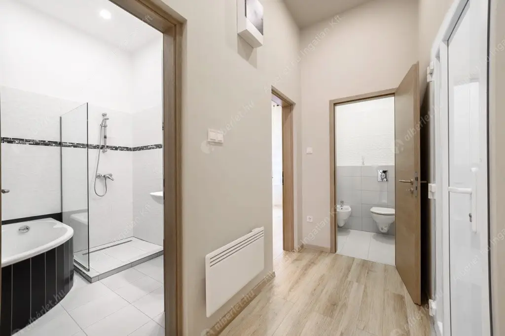 Kiadó albérlet 463000 Ft/hó áron: Budapest, V. kerület  Szent István körút. Mérete: 59 nm, 3 szobás | Alberlet.hu - 6580727