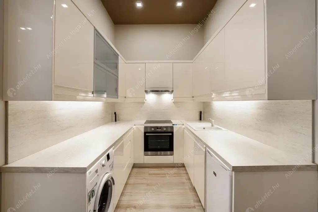 Kiadó albérlet 420000 Ft/hó áron: Budapest, V. kerület  Szent István körút. Mérete: 59 nm, 3 szobás | Alberlet.hu - 6583761