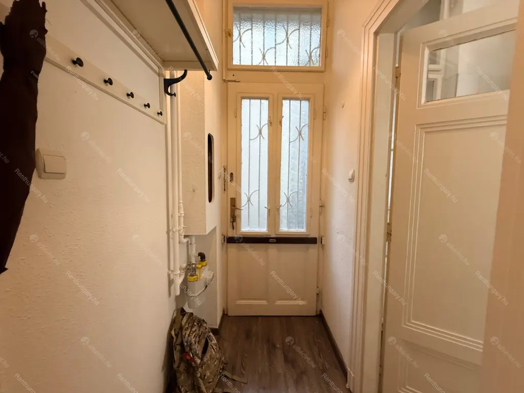 Kiadó albérlet 350000 Ft/hó áron: Budapest, V. kerület  Szép utca. Mérete: 75 nm, 3 szobás | Alberlet.hu - 6699445