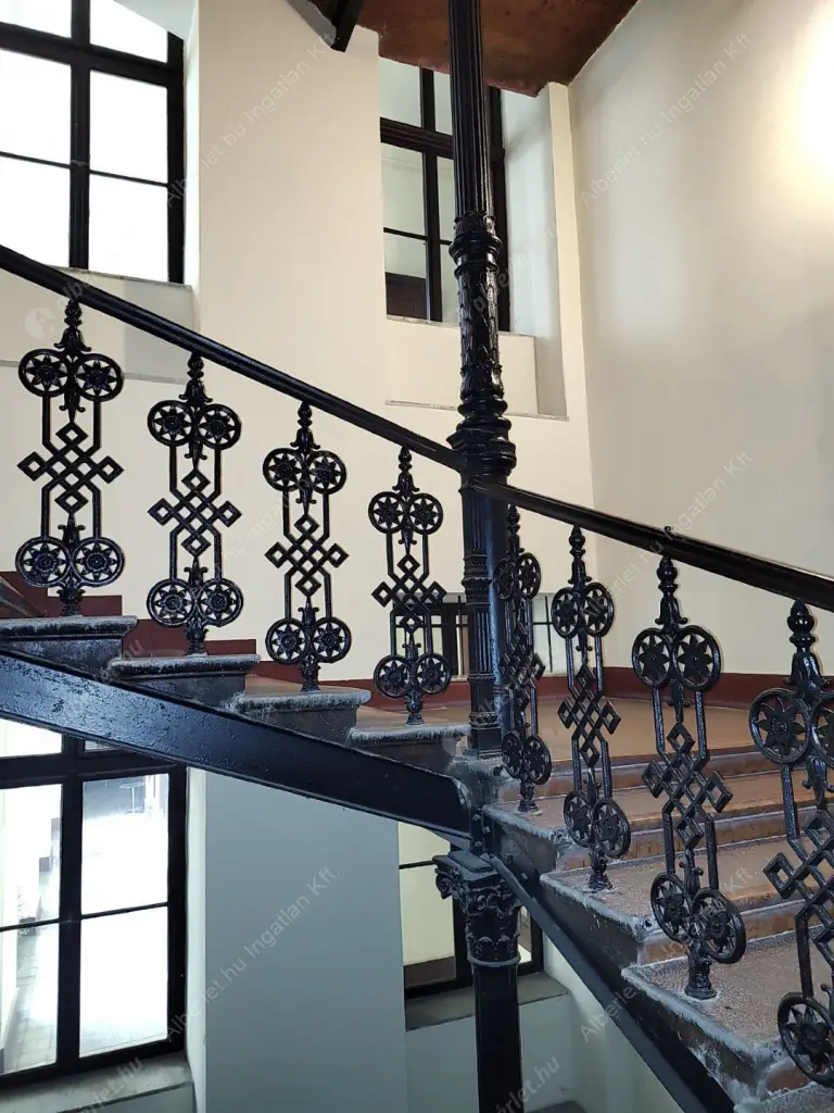 Kiadó albérlet 340000 Ft/hó áron: Budapest, V. kerület  Tüköry utca. Mérete: 40 nm, 2 szobás | Alberlet.hu - 6517736