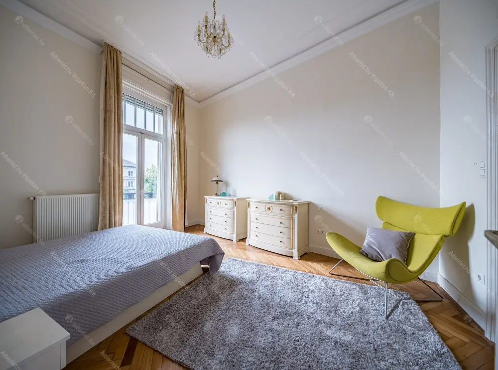 Kiadó albérlet 1091000 Ft/hó áron: Budapest, V. kerület  Váci utca. Mérete: 120 nm, 3 szobás | Alberlet.hu - 6700335