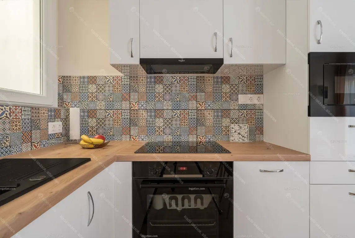 Kiadó albérlet 295000 Ft/hó áron: Budapest, V. kerület  Váci utca. Mérete: 40 nm, 1 szobás | Alberlet.hu - 6653535