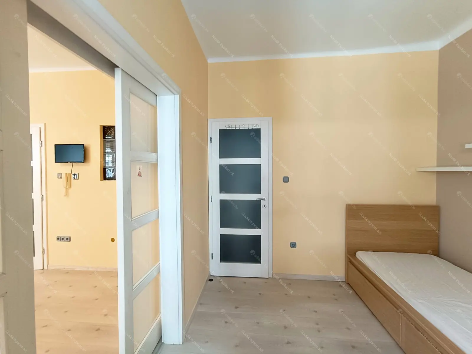 Kiadó albérlet 250000 Ft/hó áron: Budapest, V. kerület  Váci utca. Mérete: 41 nm, 2 szobás | Alberlet.hu - 6707459