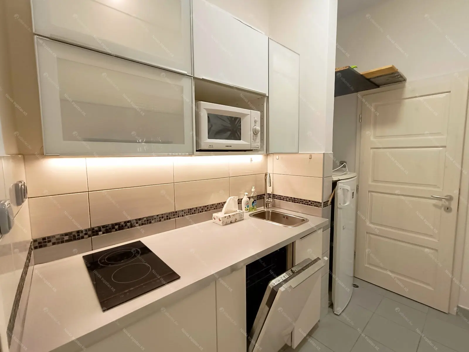 Kiadó albérlet 250000 Ft/hó áron: Budapest, V. kerület  Váci utca. Mérete: 41 nm, 2 szobás | Alberlet.hu - 6707467