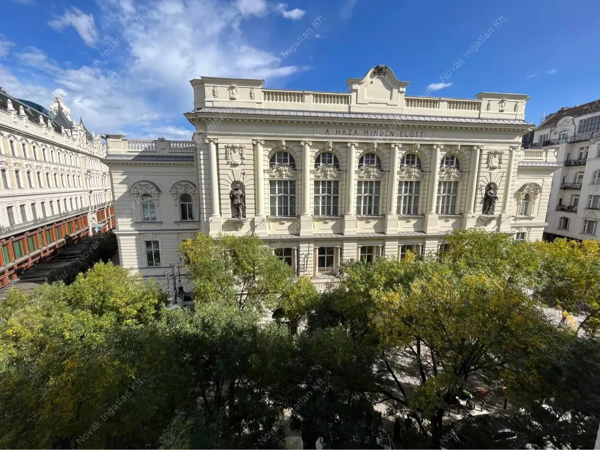 Kiadó albérlet 340000 Ft/hó áron: Budapest, V. kerület  Váci utca. Mérete: 44 nm, 1 szobás | Alberlet.hu - 6178784