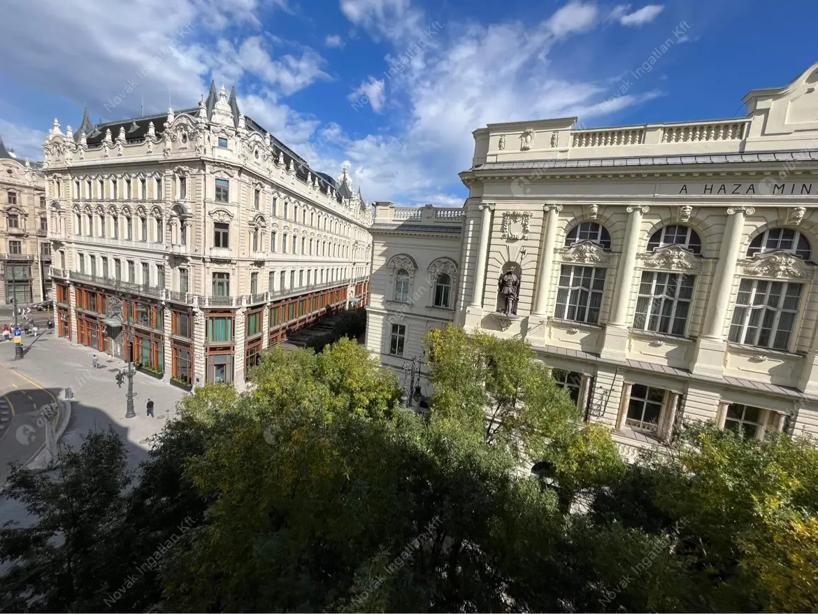 Kiadó albérlet 340000 Ft/hó áron: Budapest, V. kerület  Váci utca. Mérete: 44 nm, 1 szobás | Alberlet.hu - 6178786