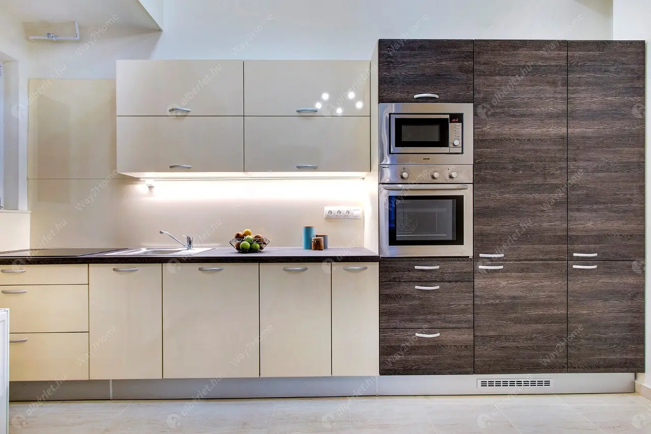 Kiadó albérlet 350000 Ft/hó áron: Budapest, V. kerület  Váci utca. Mérete: 65 nm, 2 szobás | Alberlet.hu - 6627725