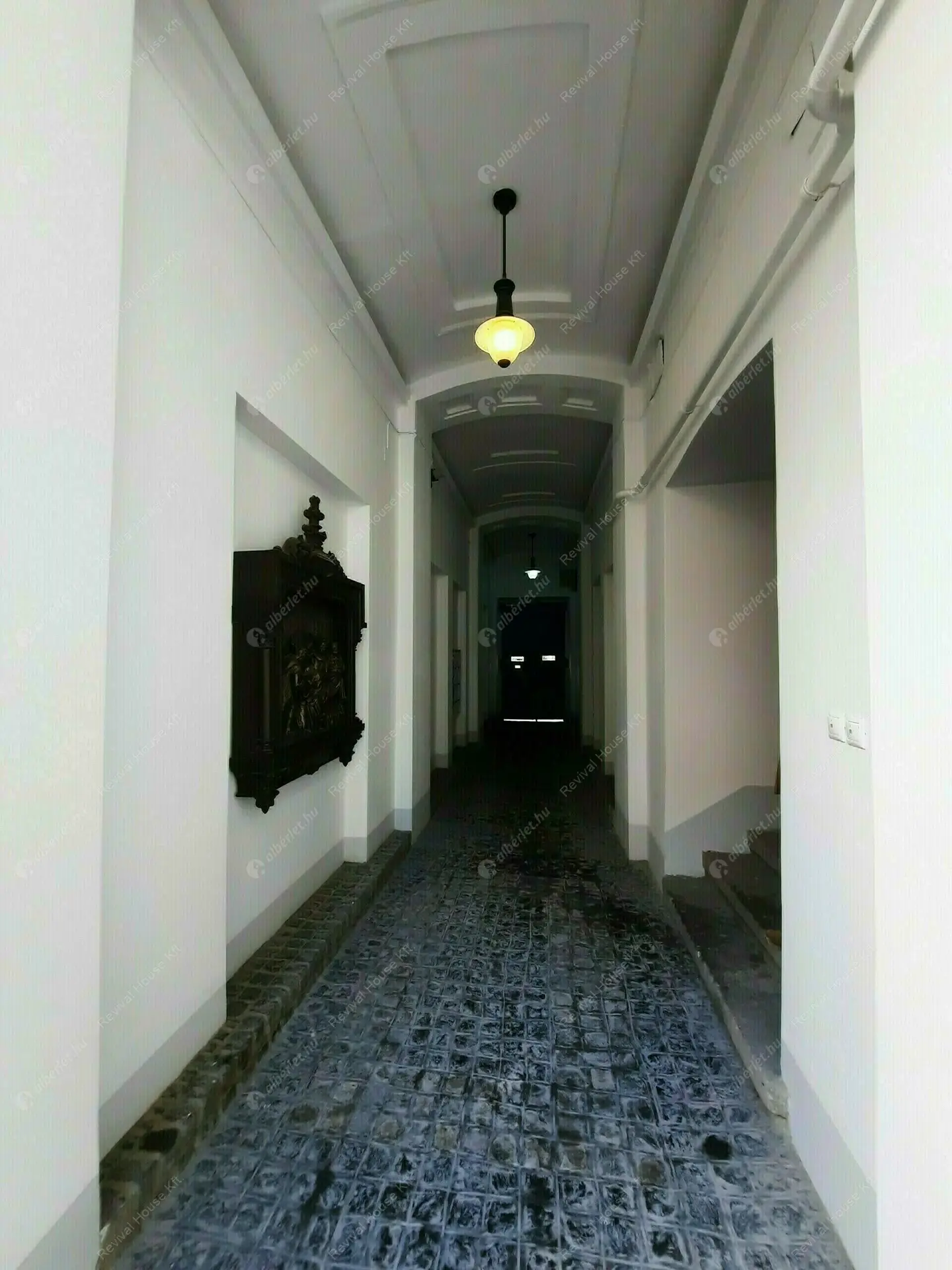 Kiadó albérlet 420000 Ft/hó áron: Budapest, V. kerület  Váci utca. Mérete: 72 nm, 3 szobás | Alberlet.hu - 6210657