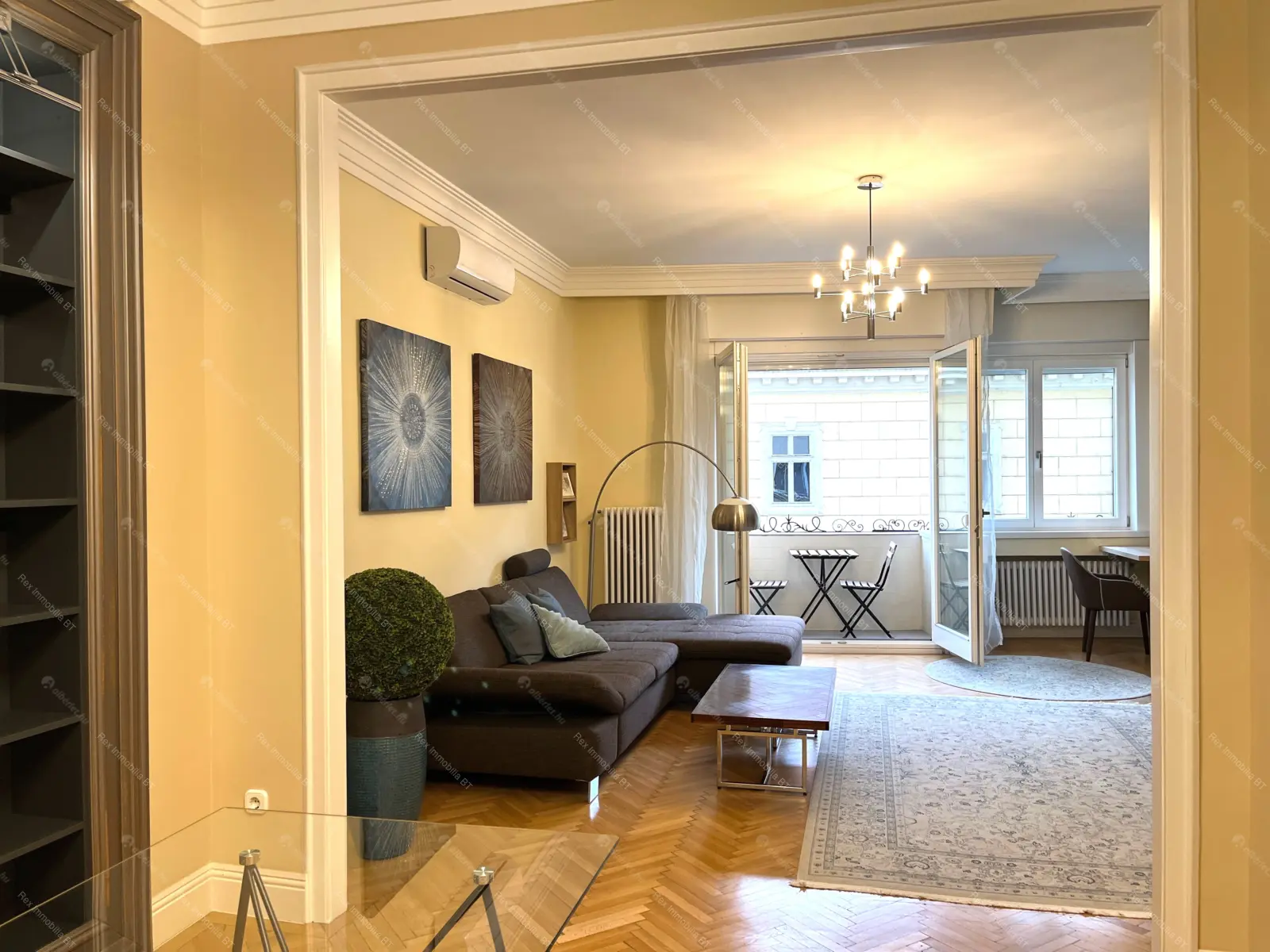 Kiadó albérlet 513000 Ft/hó áron: Budapest, V. kerület  Váci utca. Mérete: 82 nm, 2 szobás | Alberlet.hu - 6683923