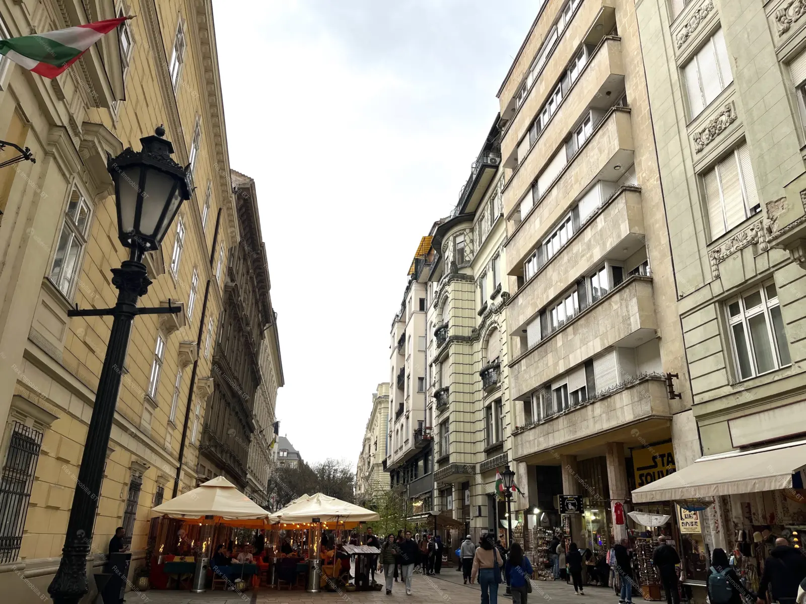 Kiadó albérlet 513000 Ft/hó áron: Budapest, V. kerület  Váci utca. Mérete: 82 nm, 2 szobás | Alberlet.hu - 6683933