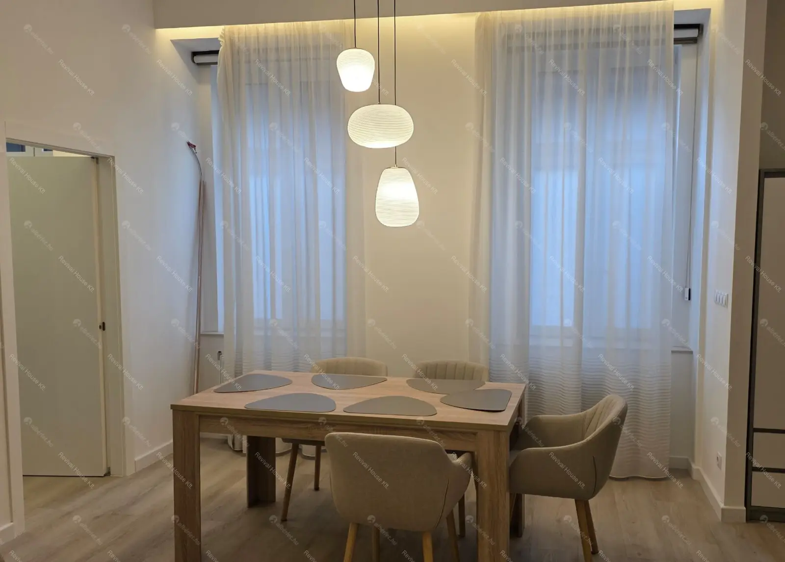 Kiadó albérlet 650000 Ft/hó áron: Budapest, V. kerület  Vadász utca. Mérete: 70 nm, 3 szobás | Alberlet.hu - 6643645