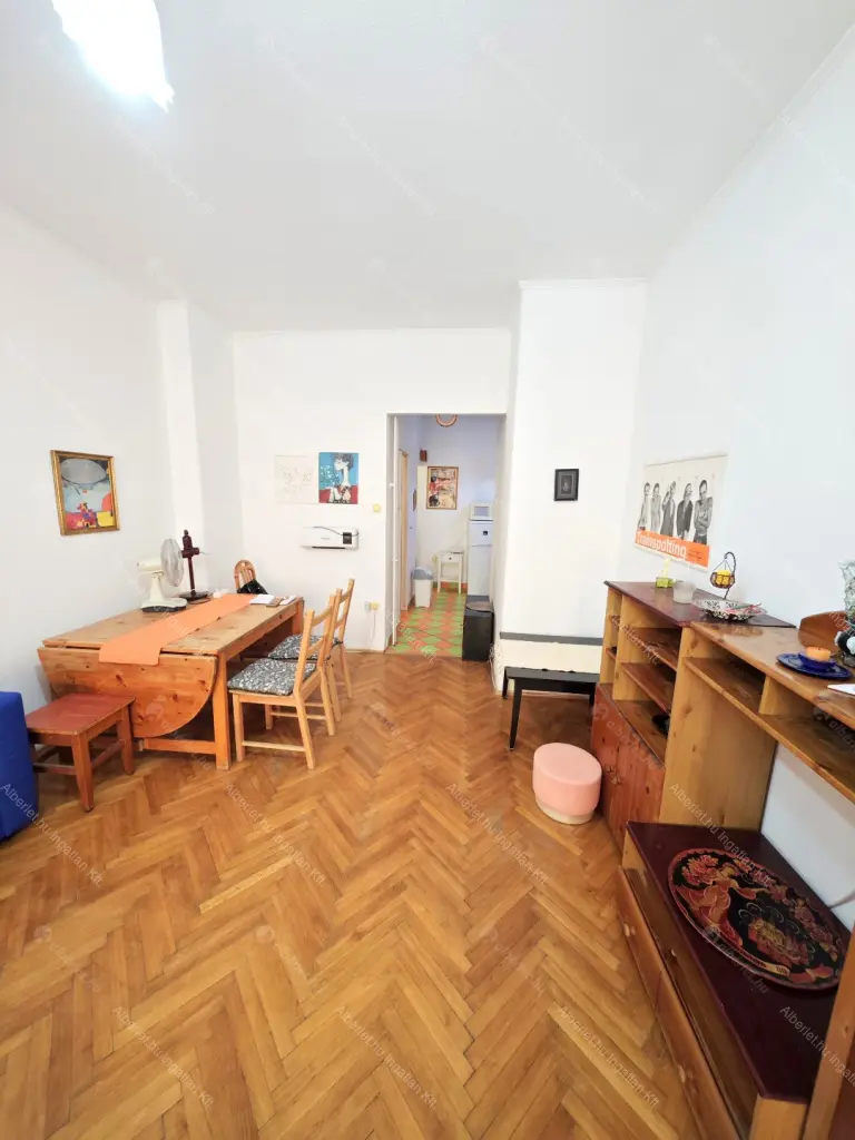 Kiadó albérlet 180000 Ft/hó áron: Budapest, V. kerület  Vármegye utca. Mérete: 34 nm, 1 szobás | Alberlet.hu - 6812248