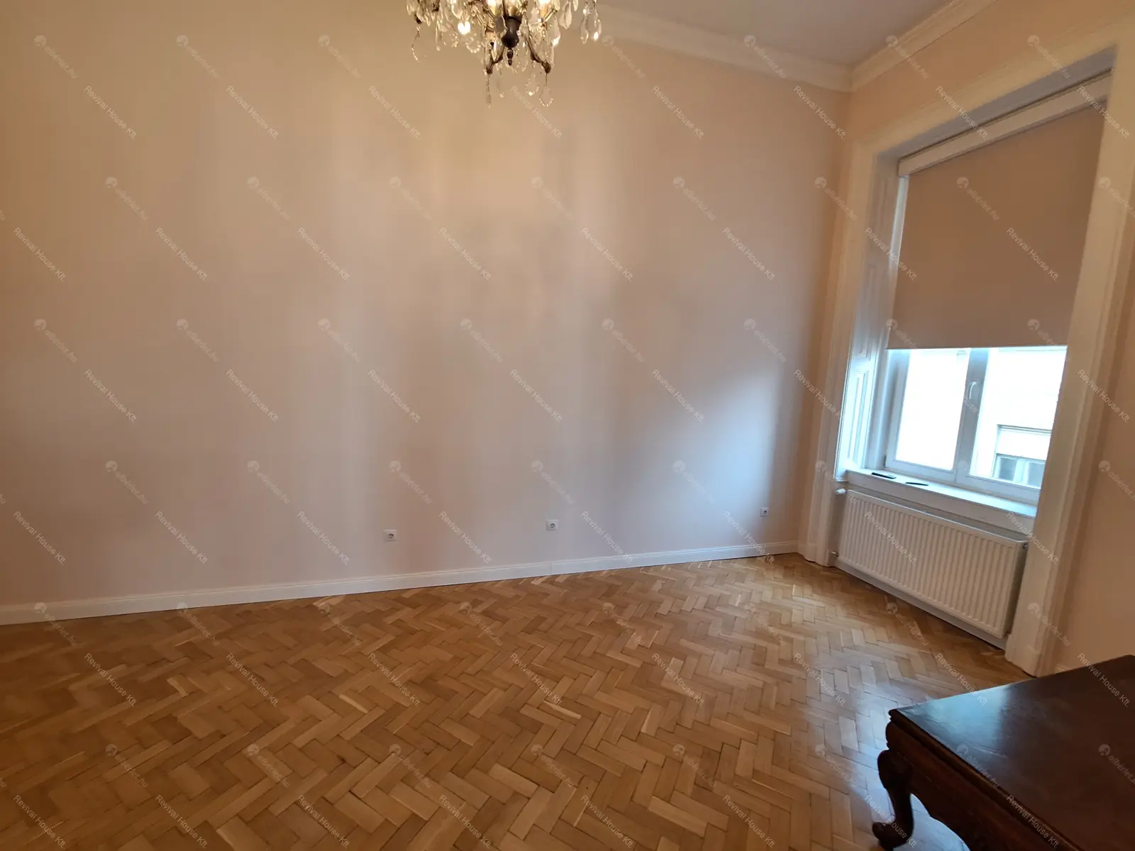 Kiadó albérlet 1093000 Ft/hó áron: Budapest, V. kerület  Veres Pálné utca. Mérete: 125 nm, 3 szobás | Alberlet.hu - 6707164