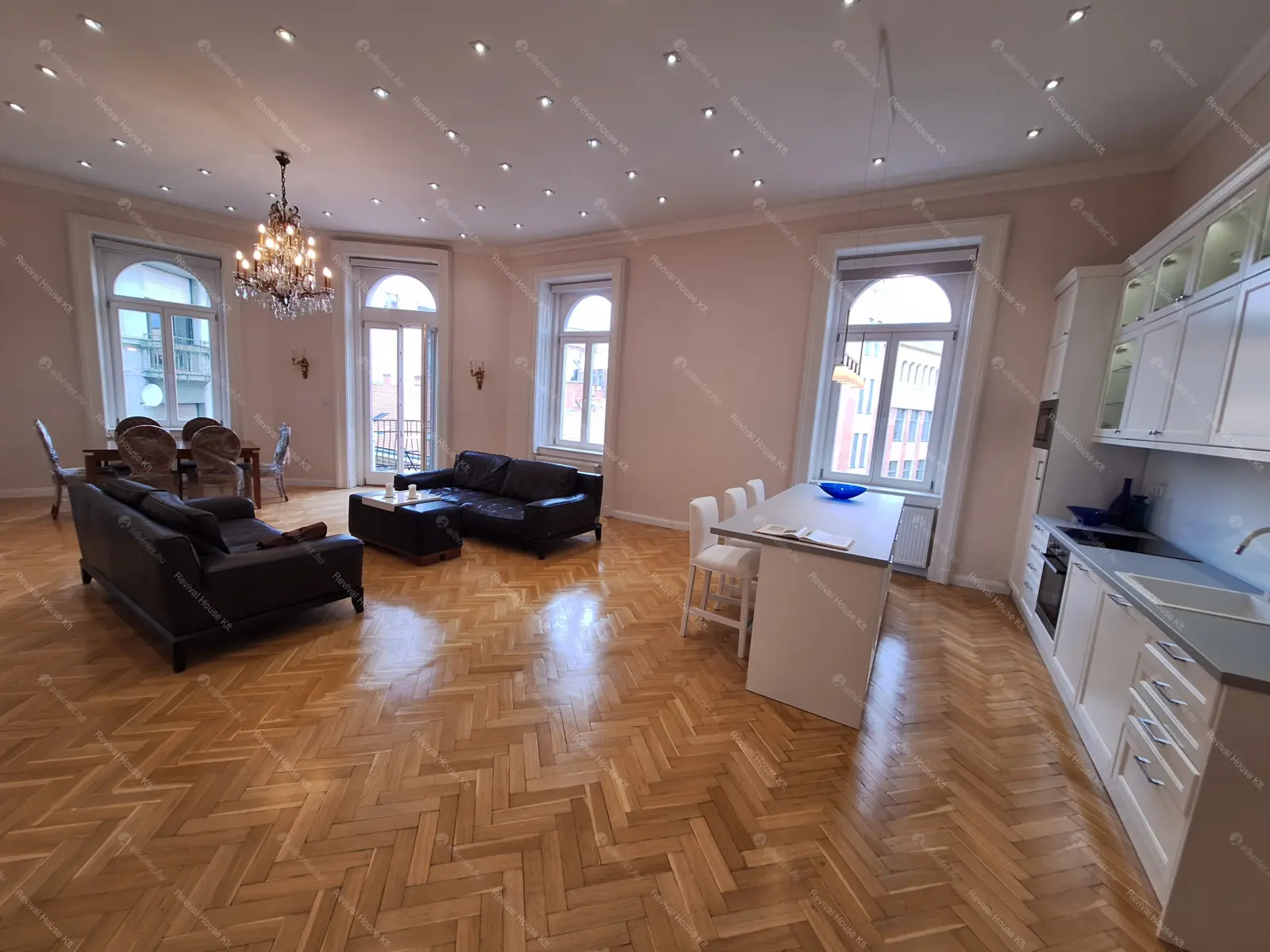 Kiadó albérlet 1093000 Ft/hó áron: Budapest, V. kerület  Veres Pálné utca. Mérete: 125 nm, 3 szobás | Alberlet.hu - 6707170