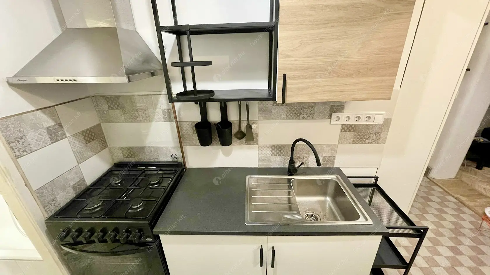 Kiadó albérlet 215000 Ft/hó áron: Budapest, V. kerület  Veres Pálné utca. Mérete: 31 nm, 1 szobás | Alberlet.hu - 6634734