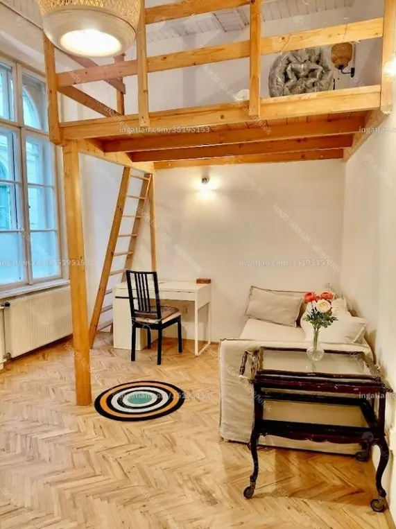 Kiadó albérlet 215000 Ft/hó áron: Budapest, V. kerület  Veres Pálné utca. Mérete: 31 nm, 1 szobás | Alberlet.hu - 6640369