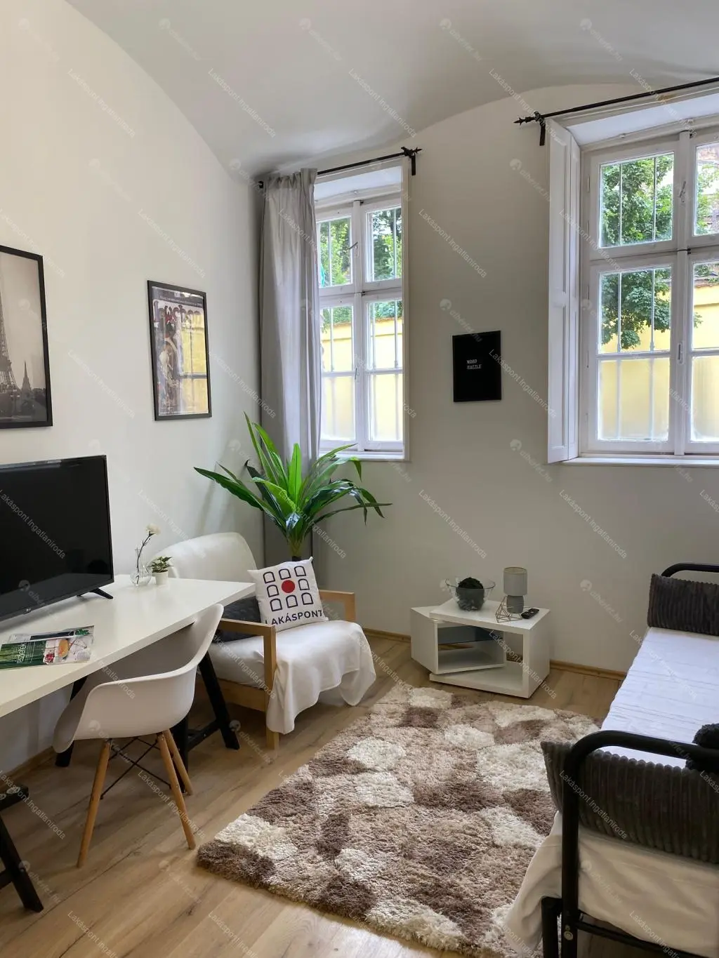 Kiadó albérlet 220000 Ft/hó áron: Budapest, V. kerület  Veres Pálné utca. Mérete: 35 nm, 1 szobás | Alberlet.hu - 6697307