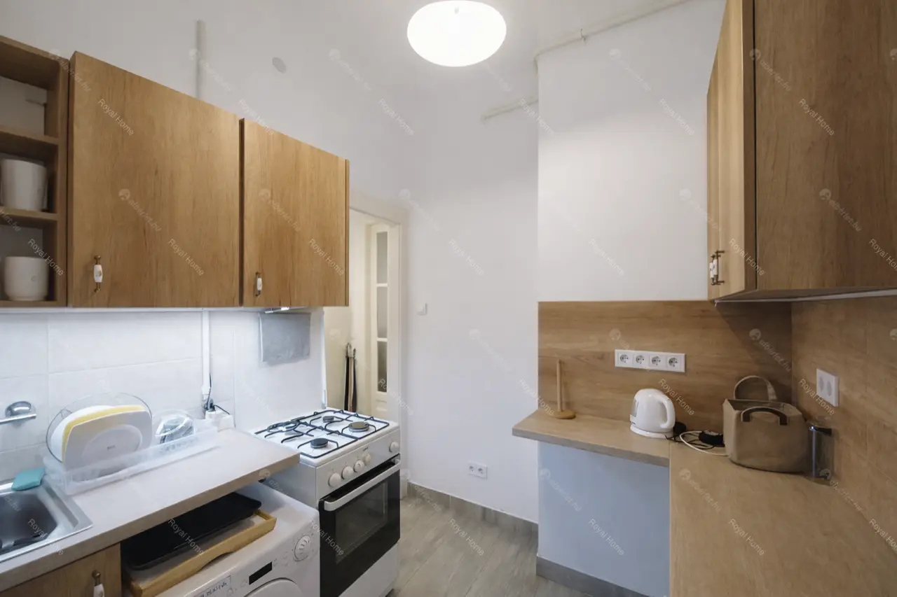 Kiadó albérlet 240000 Ft/hó áron: Budapest, V. kerület  Veres Pálné utca. Mérete: 50 nm, 1 szobás | Alberlet.hu - 6646221