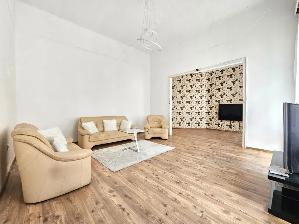 Kiadó albérlet 499000 Ft/hó áron: Budapest, V. kerület  Veres Pálné utca. Mérete: 97 nm, 4 szobás | Alberlet.hu - 6567294