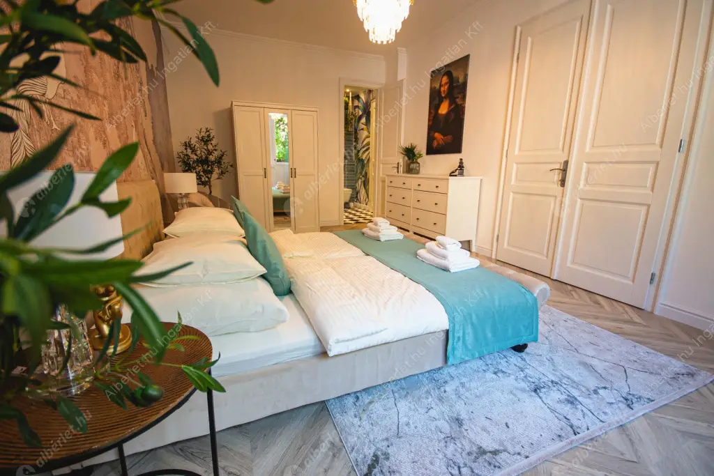 Kiadó albérlet 849000 Ft/hó áron: Budapest, V. kerület  Vitkovics Mihály utca. Mérete: 107 nm, 4 szobás | Alberlet.hu - 6623485