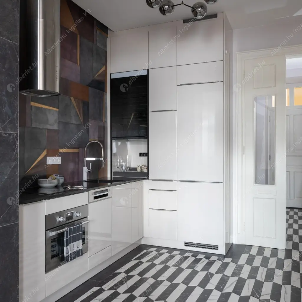 Kiadó albérlet 648000 Ft/hó áron: Budapest, V. kerület  Vörösmarty tér. Mérete: 69 nm, 2 szobás | Alberlet.hu - 6594063