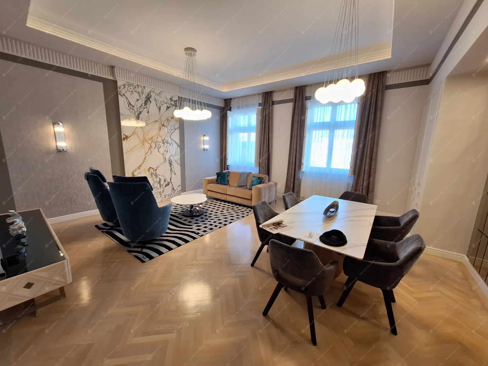 Kiadó albérlet 646000 Ft/hó áron: Budapest, V. kerület  Vörösmarty tér. Mérete: 70 nm, 2 szobás | Alberlet.hu - 6618212