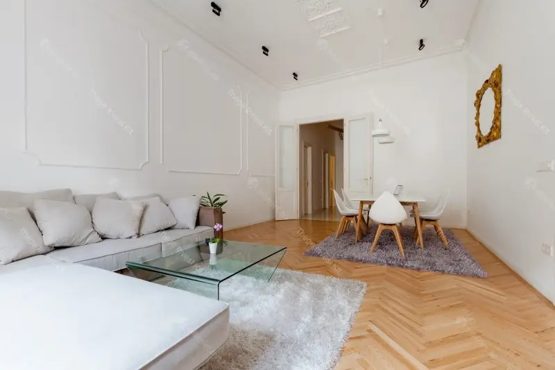 Kiadó albérlet 500000 Ft/hó áron: Budapest, V. kerület  Zoltán utca. Mérete: 80 nm, 3 szobás | Alberlet.hu - 6652439