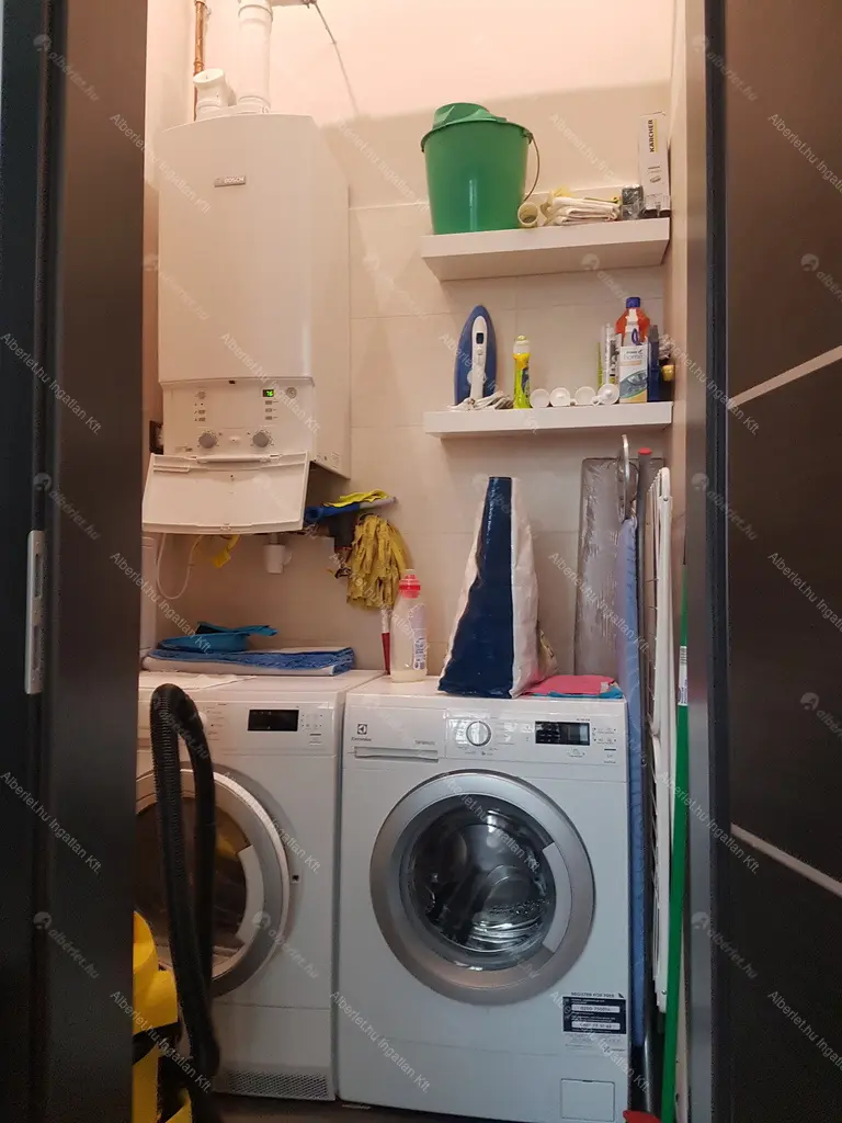 Kiadó albérlet 1047000 Ft/hó áron: Budapest, VI. kerület  Andrássy út. Mérete: 100 nm, 3 szobás | Alberlet.hu - 6687381