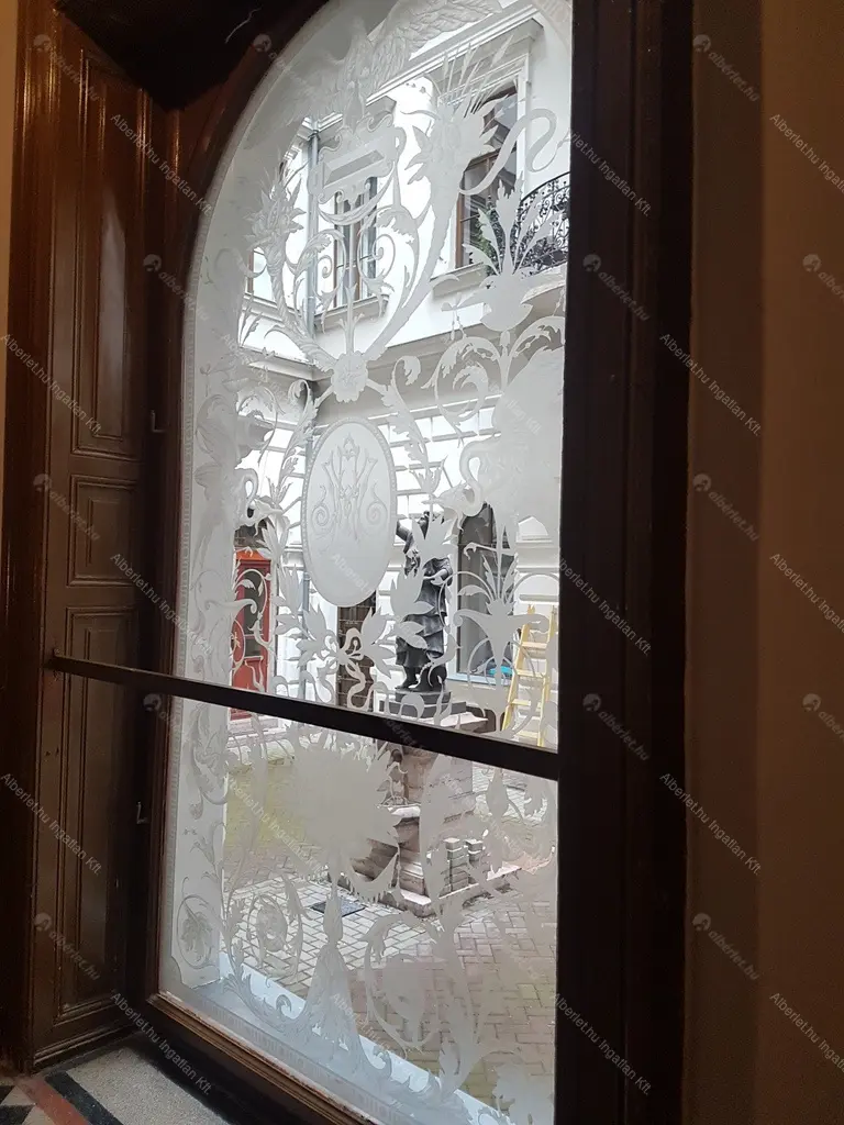 Kiadó albérlet 1047000 Ft/hó áron: Budapest, VI. kerület  Andrássy út. Mérete: 100 nm, 3 szobás | Alberlet.hu - 6687393