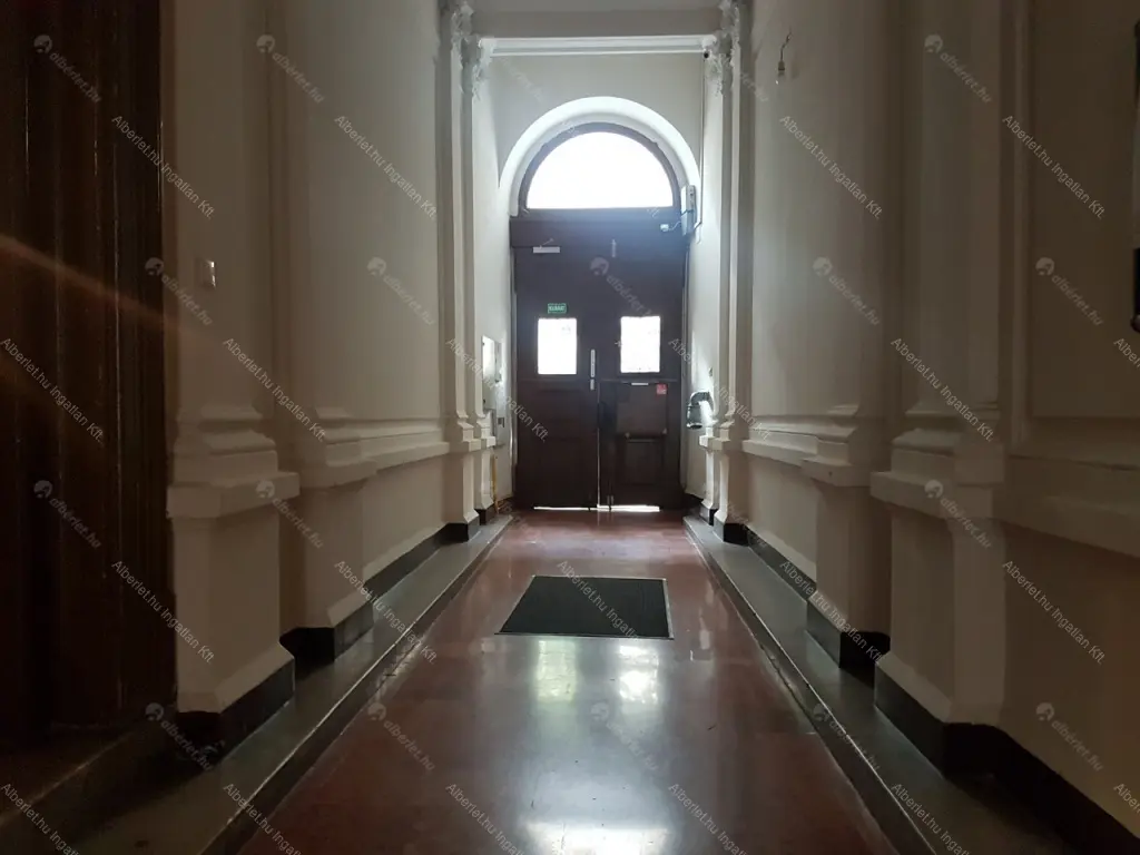 Kiadó albérlet 1047000 Ft/hó áron: Budapest, VI. kerület  Andrássy út. Mérete: 100 nm, 3 szobás | Alberlet.hu - 6687395