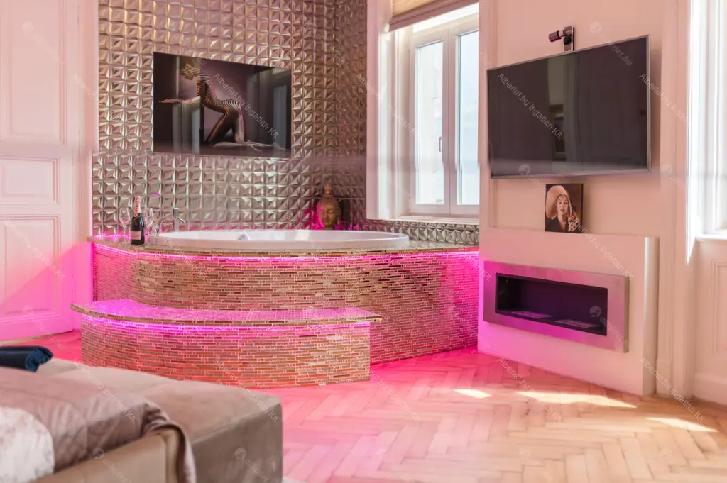 Kiadó albérlet 770000 Ft/hó áron: Budapest, VI. kerület  Andrássy út. Mérete: 105 nm, 3 szobás | Alberlet.hu - 6655069