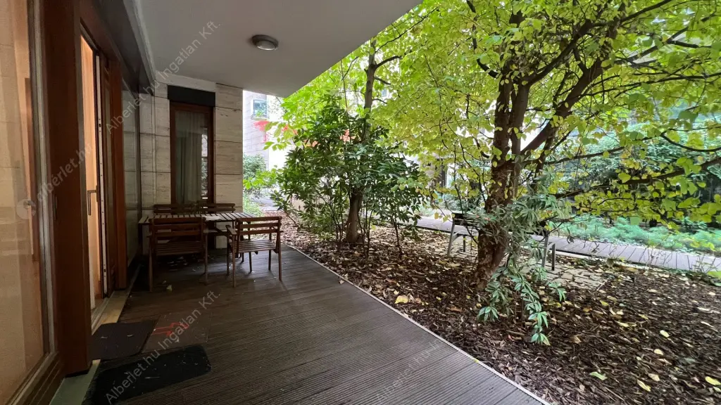 Kiadó albérlet 720000 Ft/hó áron: Budapest, VI. kerület  Andrássy út. Mérete: 106 nm, 3 szobás | Alberlet.hu - 6569276