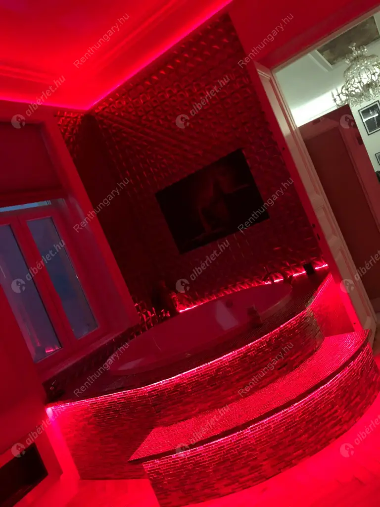 Kiadó albérlet 790000 Ft/hó áron: Budapest, VI. kerület  Andrássy út. Mérete: 110 nm, 2 szobás | Alberlet.hu - 6553714