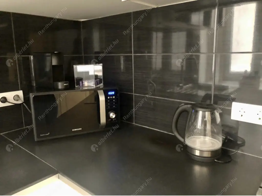 Kiadó albérlet 790000 Ft/hó áron: Budapest, VI. kerület  Andrássy út. Mérete: 110 nm, 2 szobás | Alberlet.hu - 6553719