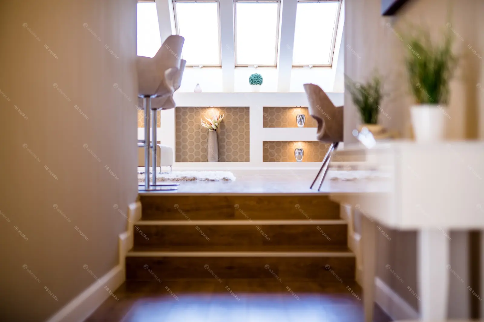 Kiadó albérlet 1054000 Ft/hó áron: Budapest, VI. kerület  Andrássy út. Mérete: 115 nm, 3 szobás | Alberlet.hu - 6698994