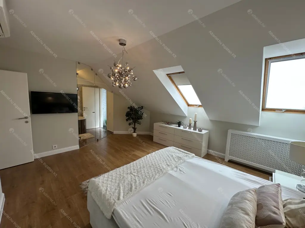 Kiadó albérlet 1160000 Ft/hó áron: Budapest, VI. kerület  Andrássy út. Mérete: 115 nm, 3 szobás | Alberlet.hu - 6701017