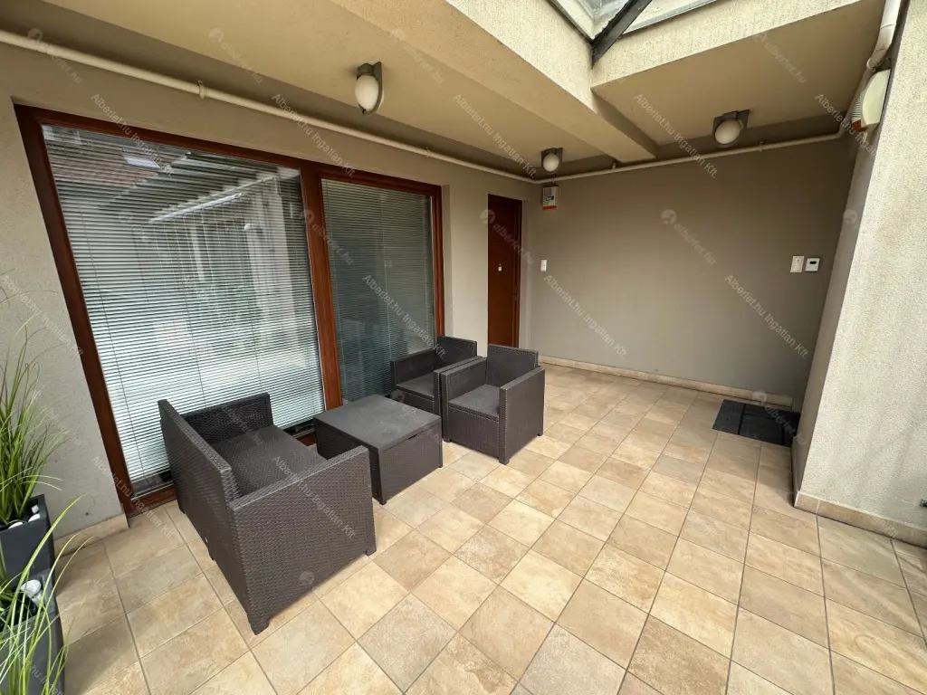 Kiadó albérlet 1160000 Ft/hó áron: Budapest, VI. kerület  Andrássy út. Mérete: 115 nm, 3 szobás | Alberlet.hu - 6701030